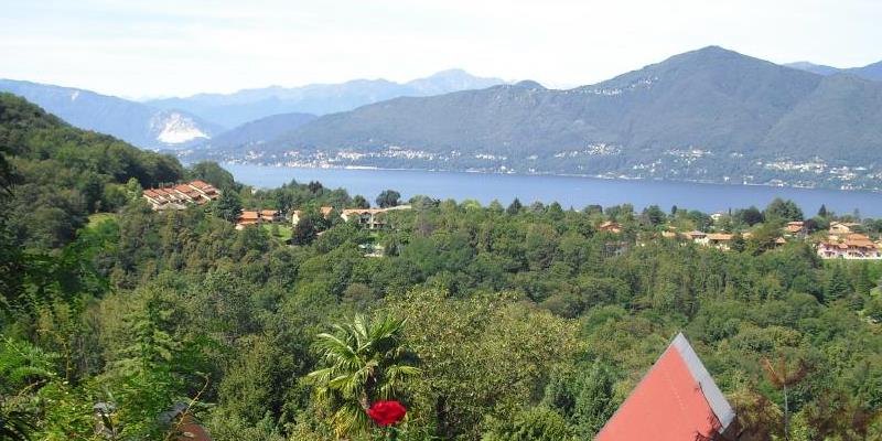 Terrassenblick Ferienwohnung Luino